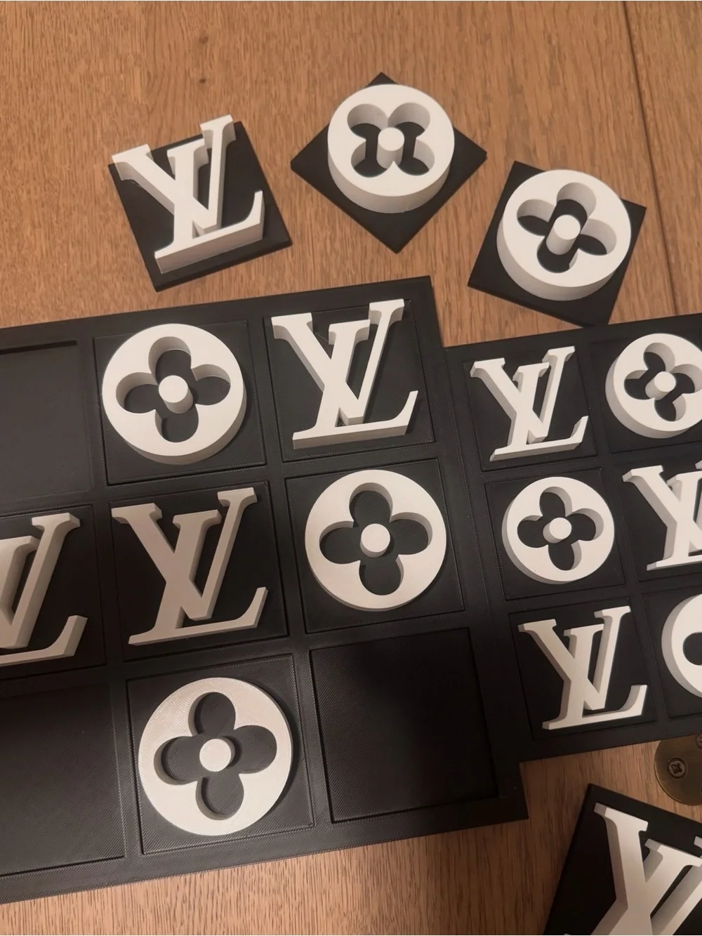 LARGER Black & White Tic Tac Toe Board : Coffee Table Game - Picture 5 of 5